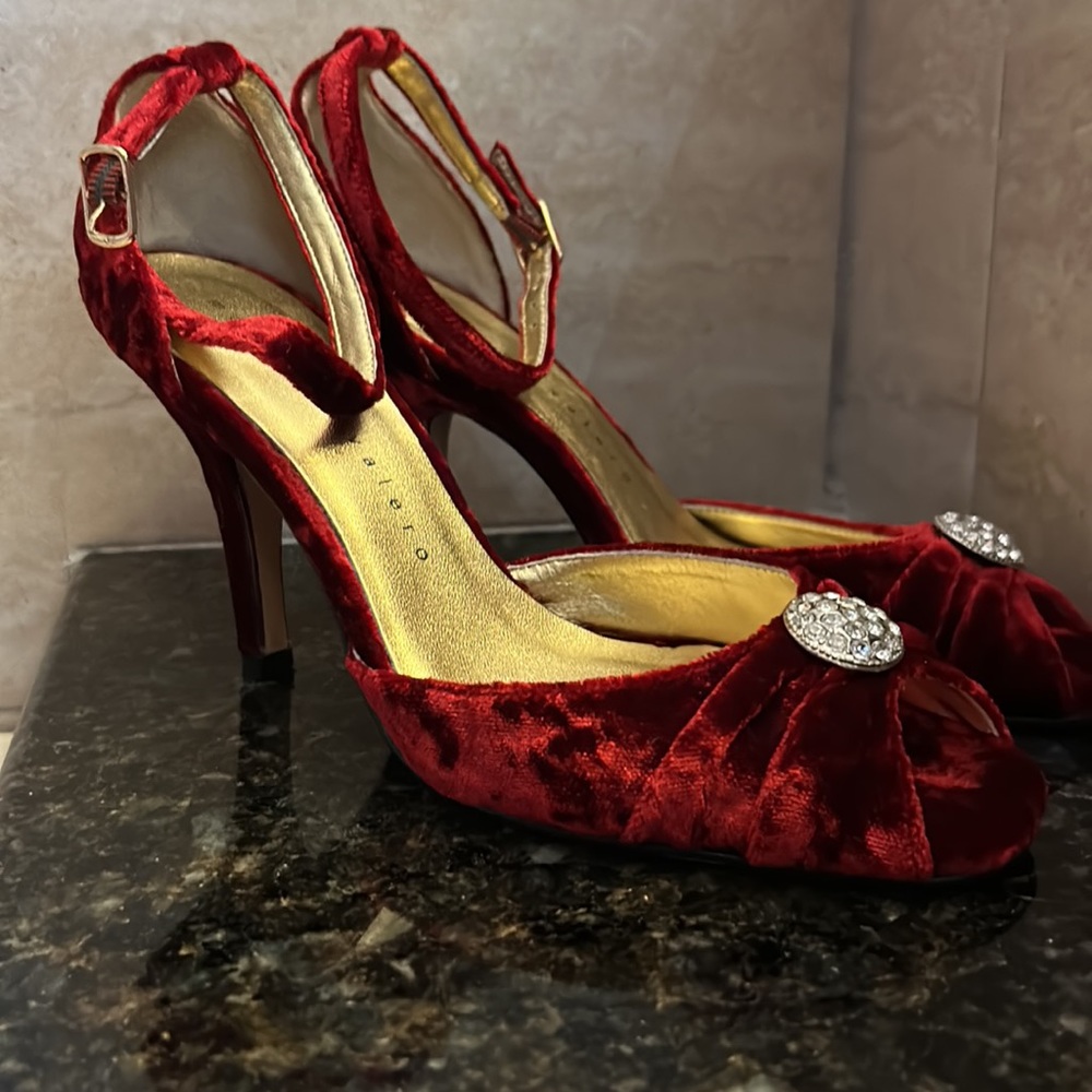 Martinez Valero shoes